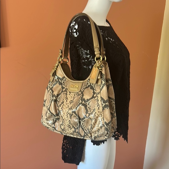 COACH tan and black snakeskin leather hobo bag - Picture 3 of 14